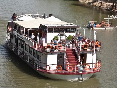 a small boat in a body of water